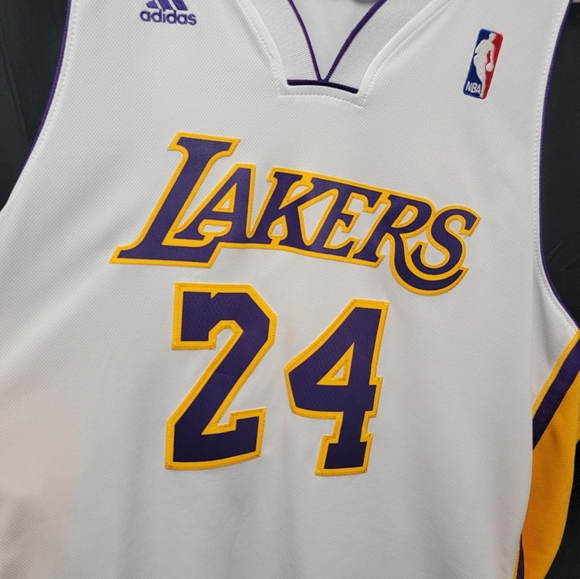 Los Angeles Lakers Kobe Bryant Jersey XL - Picture 2 of 5